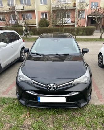 Toyota Avensis cena 32000 przebieg: 233500, rok produkcji 2015 z Kutno małe 22